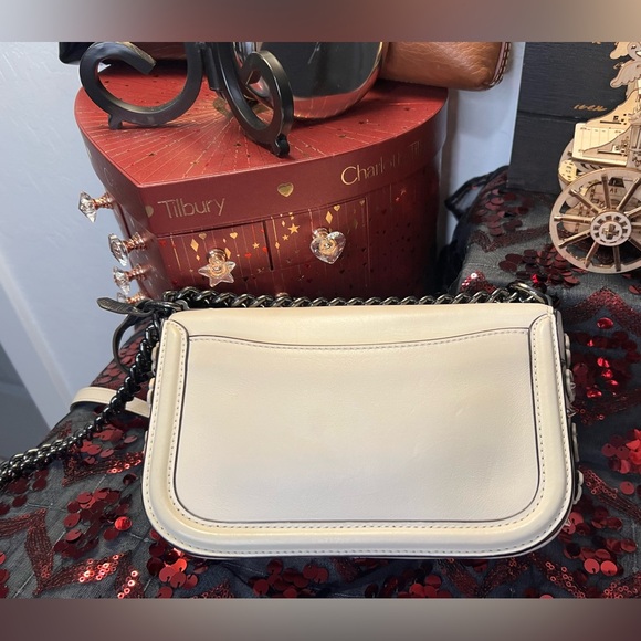 Coach 2017 (RE)LOVED Tea Rose Swagger 20 Shoulder Crossbody Upcrafted by COACH - Picture 10 of 16